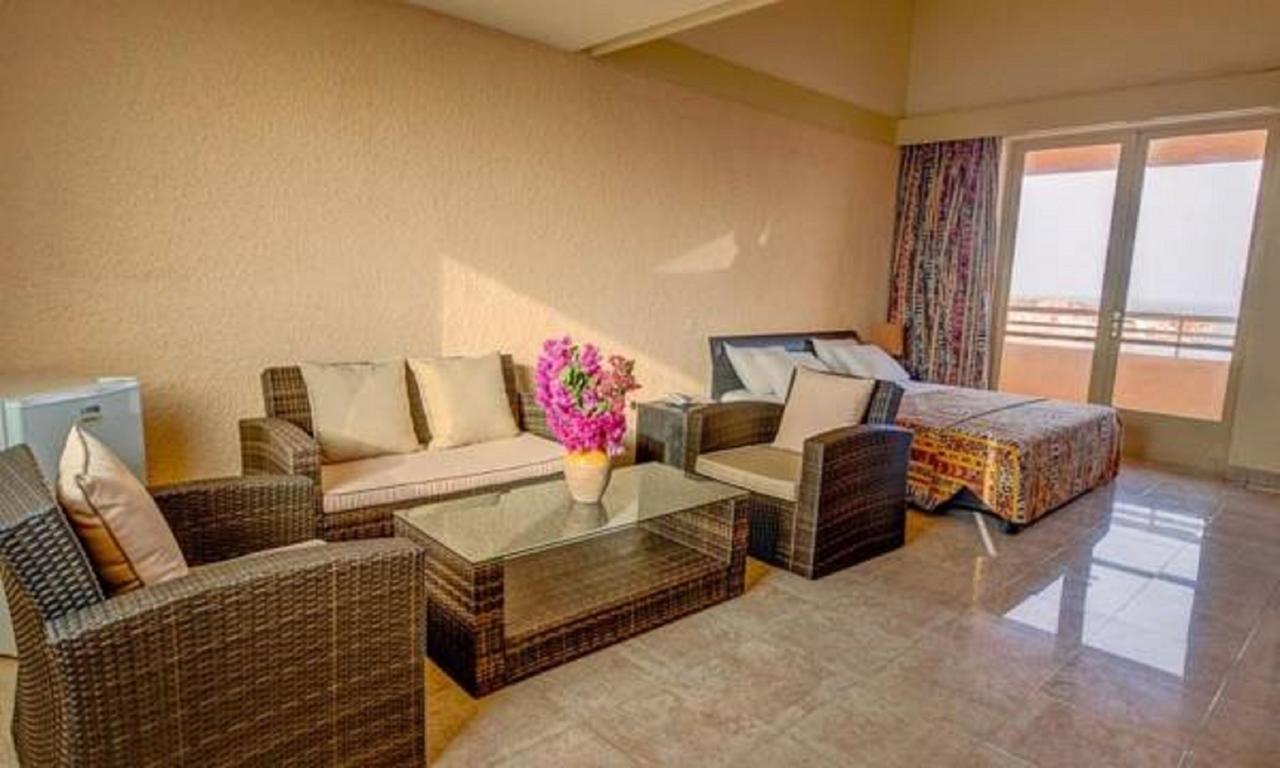 Hotel Ngor Diarama 3*